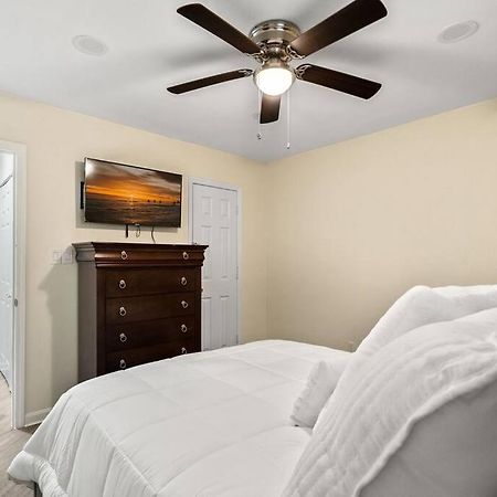 Cozy 2 Bedroom Duplex In Charlotte, Jacuzzi, Sleeps 6 Plus 2 Esterno foto